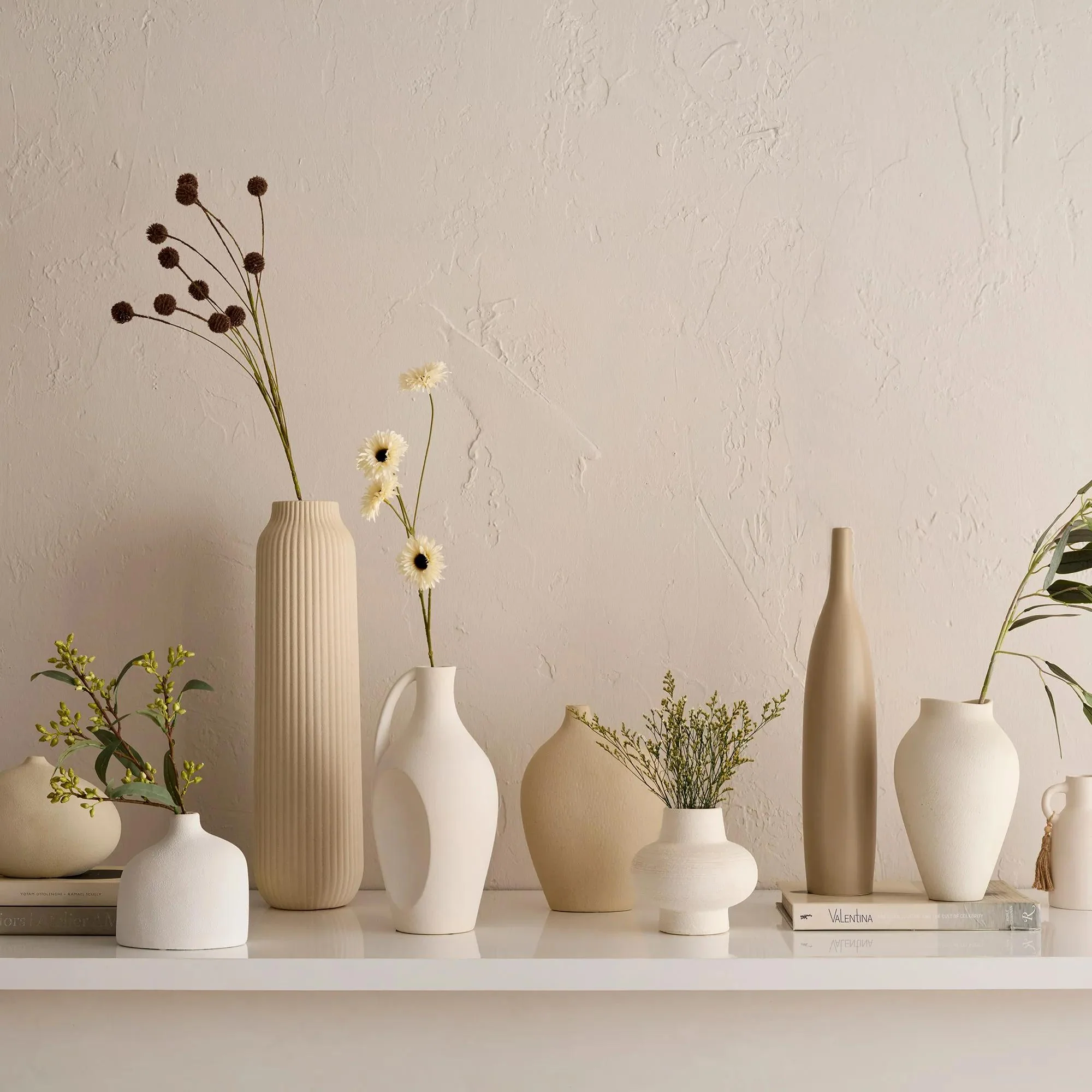 White Ceramic Table Vase - Image 6