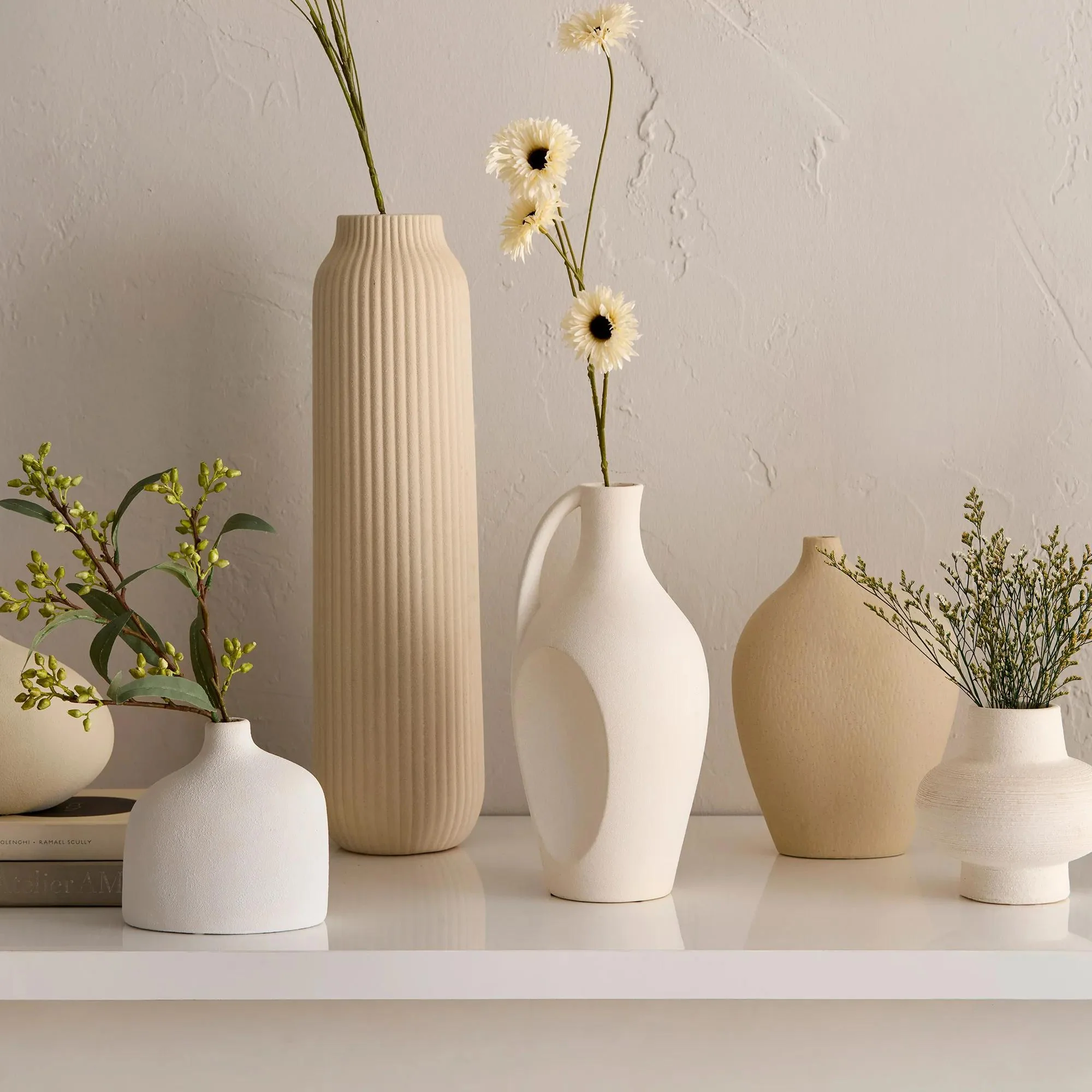 White Ceramic Table Vase - Image 8