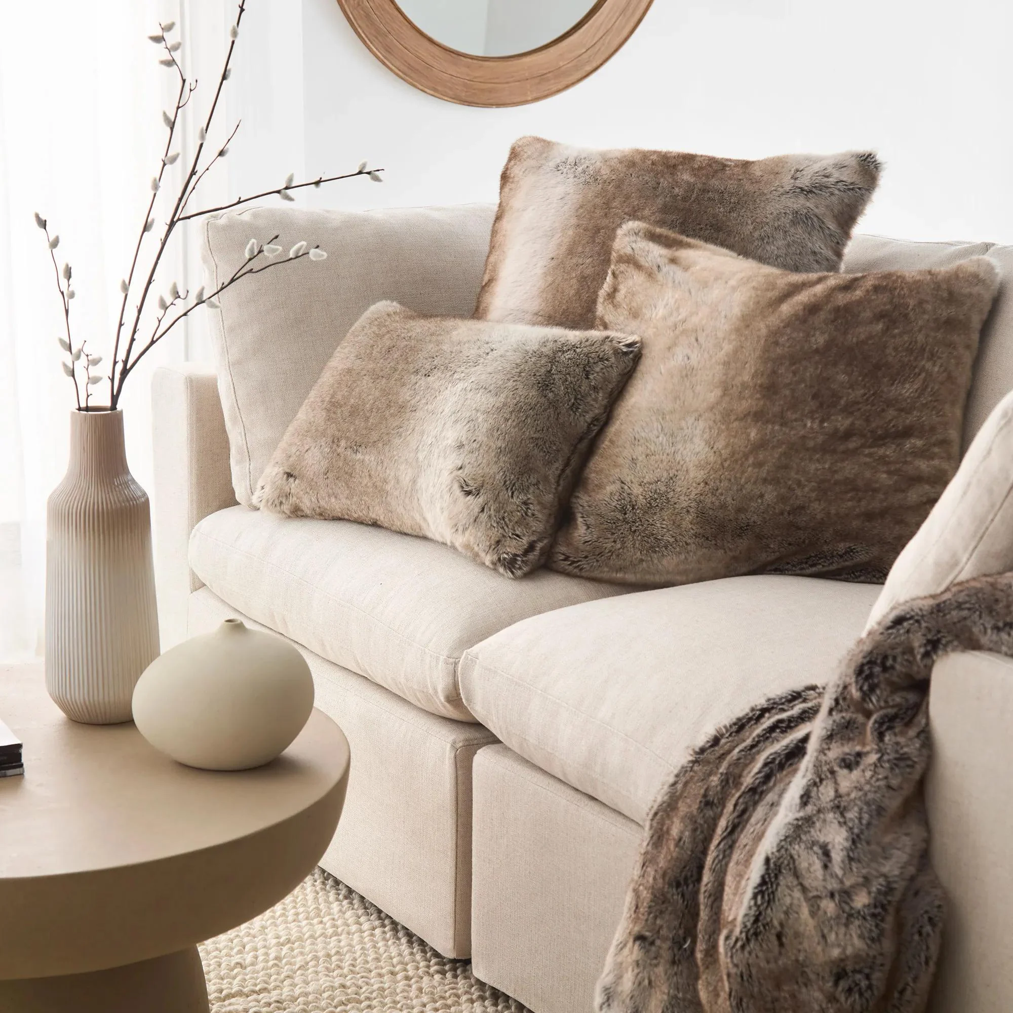 Wolf Faux Fur Decorative Pillow - Image 3