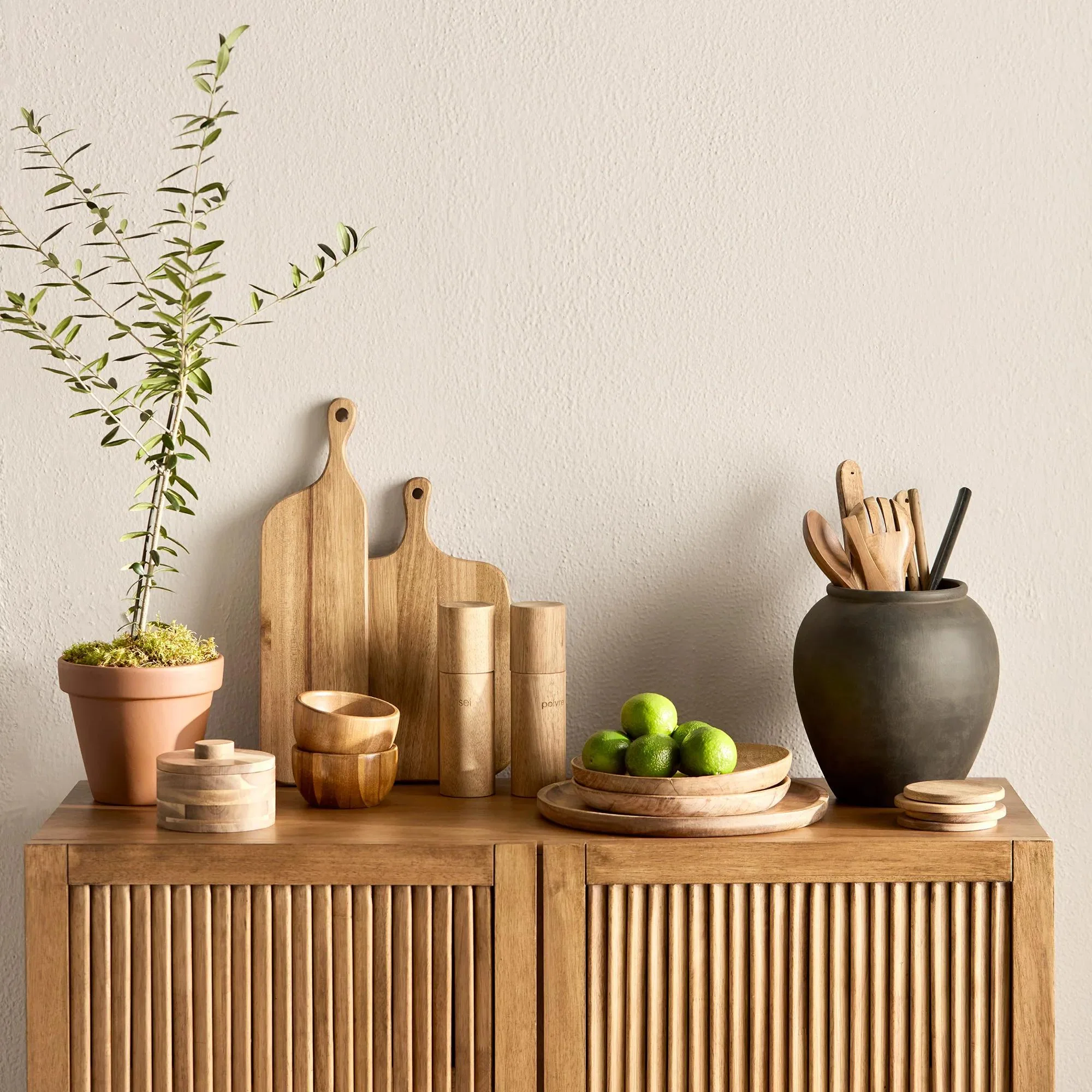 Wooden Pepper Grinder - Image 4