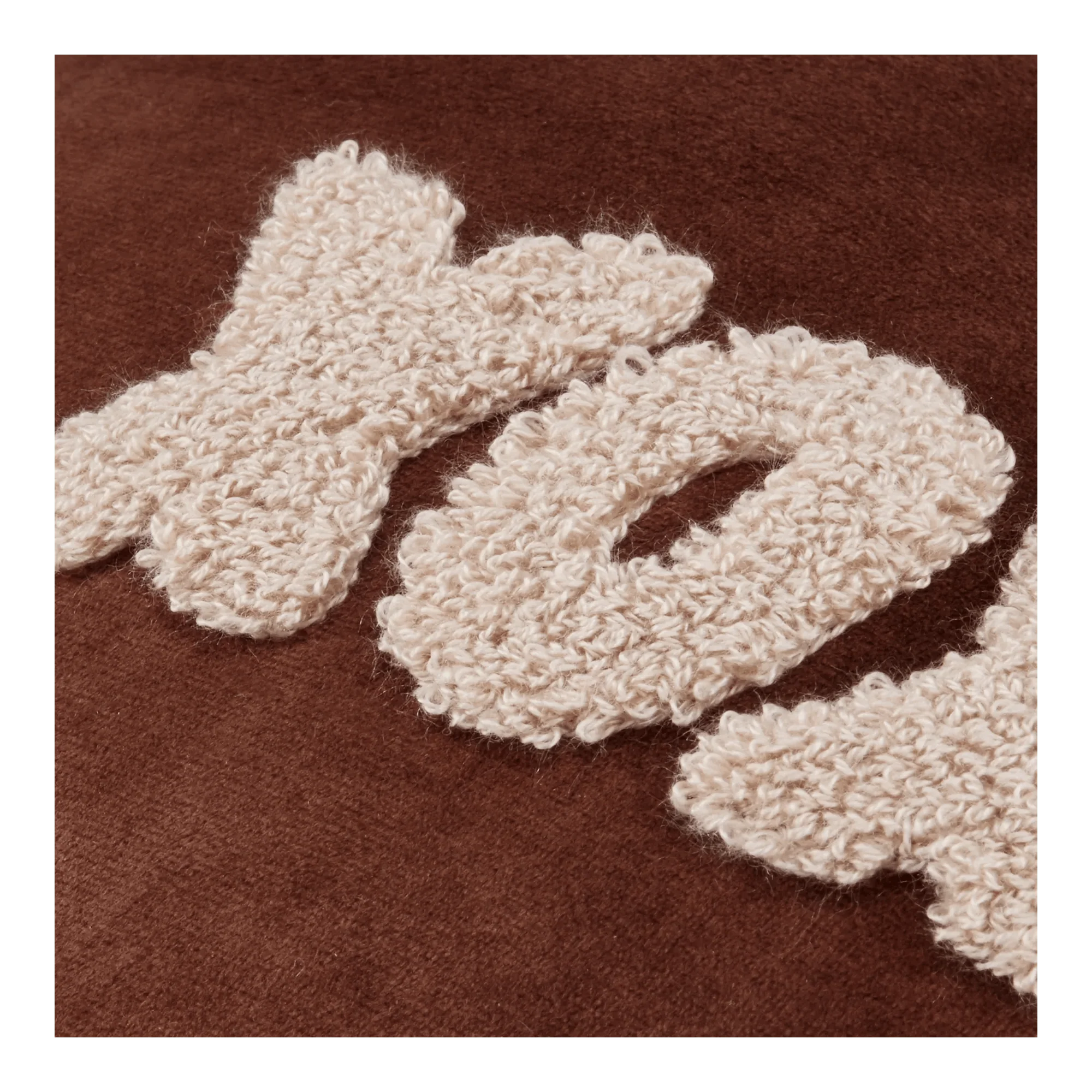 XOXO Decorative Heart Cushion - Image 4