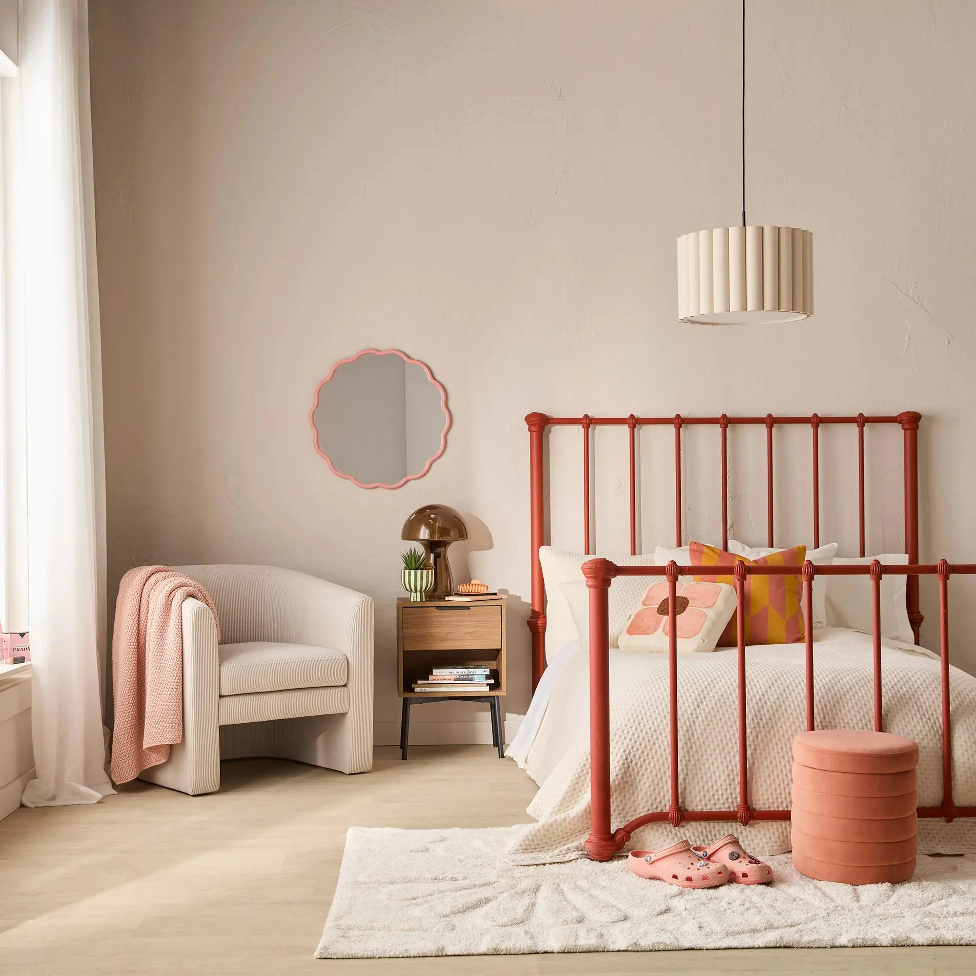 Yaso Collection - Coverlet Set - Image 2